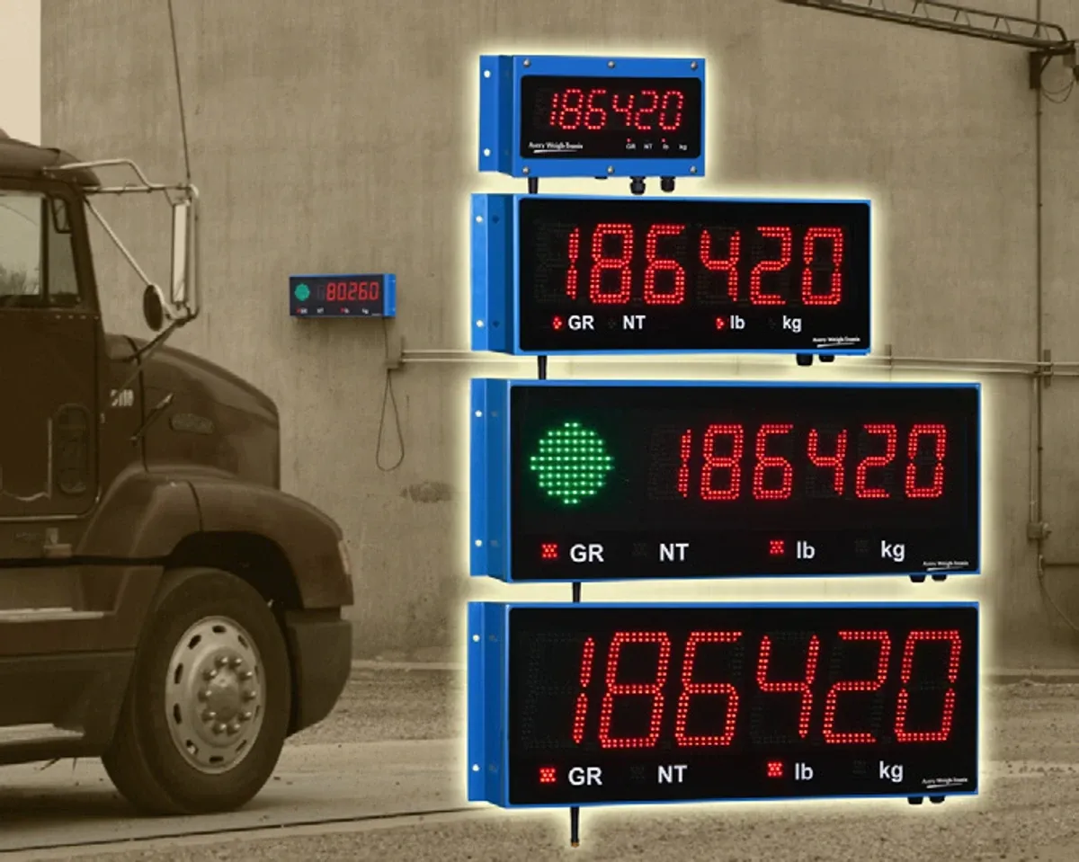 Avery Weigh-Tronix SteelBridge FCXT Concrete Deck Truck Scale, remote displays view